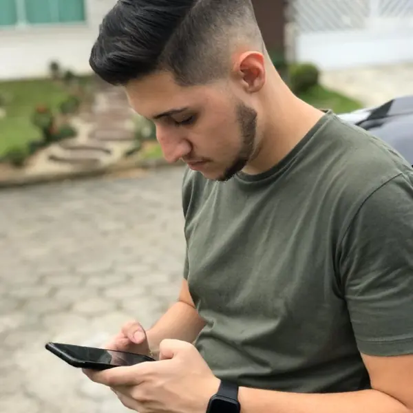 Gabriel Manzano